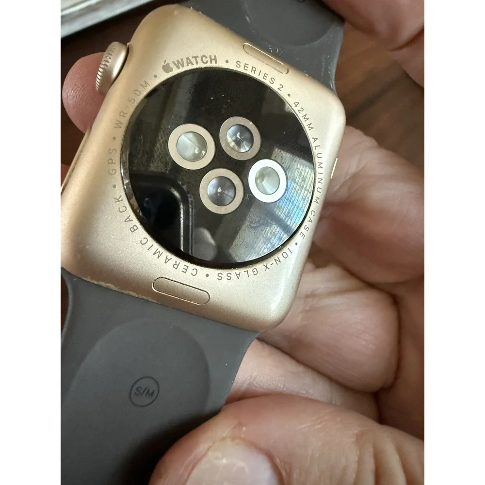 Apple Watch Series‎ 2 42mm Gold Aluminum Case Cocoa Sport Band GPS Ceramic Back